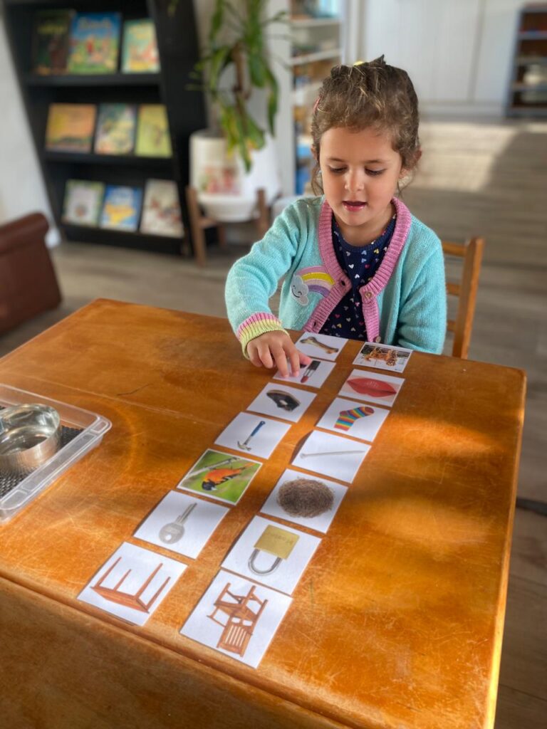 girl doing association cards